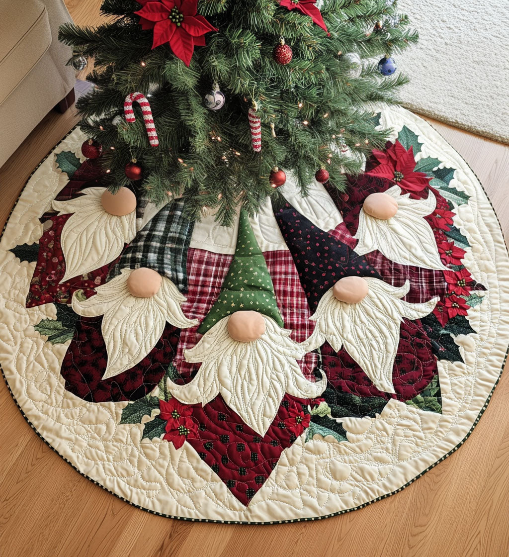 Arctic Amble Christmas Quilted Tree Skirt NCU0PT1015