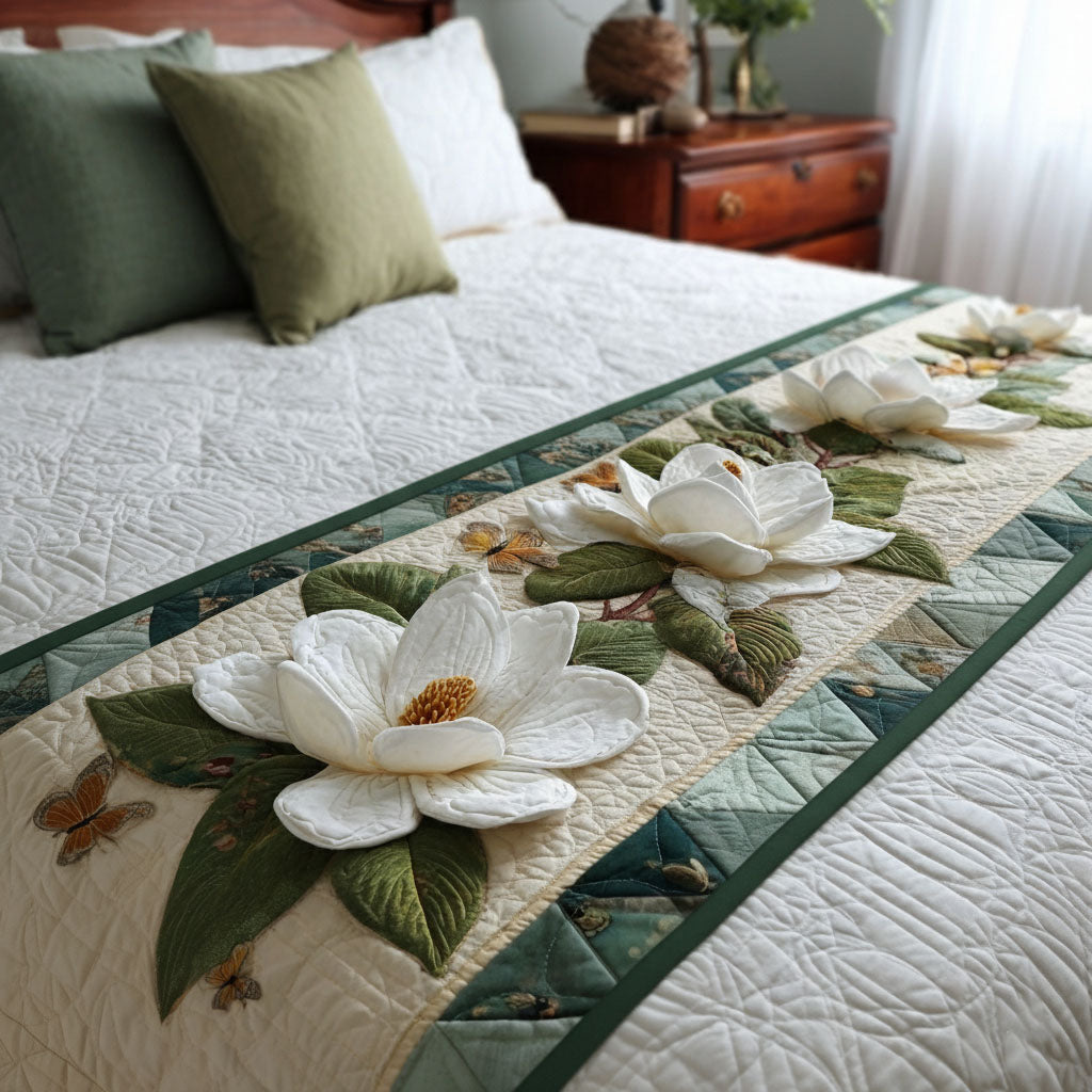 Cozy Magnolia Quilted Bed Runner NCU0TN171