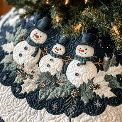 Frosted Friends Quilted Christmas Tree Skirt NCU0PT2315