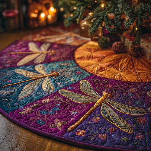 Golden Flight Quilted Tree Skirt NCU0DX016