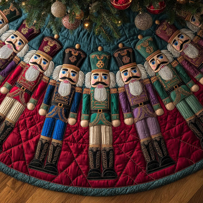 Grand Vintage Nutcracker Guard Christmas Quilted Tree Skirt NCU0DH625