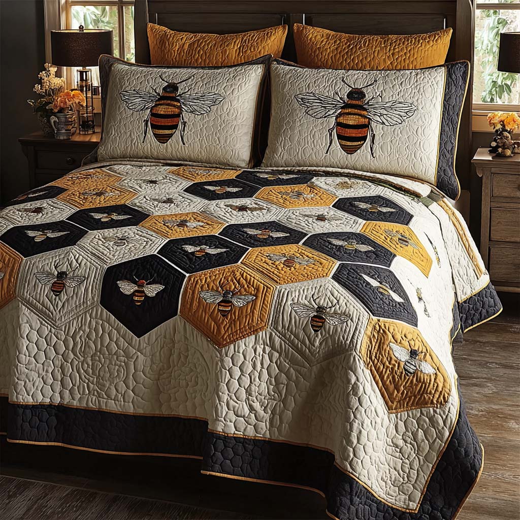 Honeycomb Harmony 3-Piece Quilted Bedding Set NCU0QQ046