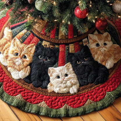 Quiet Page Cat Christmas Quilted Tree Skirt NCU0ND011