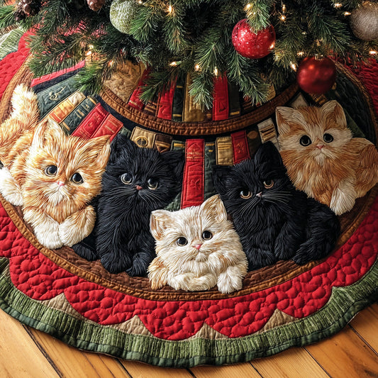 Quiet Page Cat Christmas Quilted Tree Skirt NCU0ND011