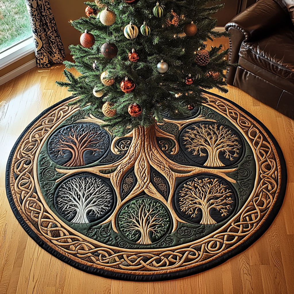 Rustic Elegance Christmas Quilted Tree Skirt NCU0DV2246