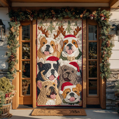 Santa Paws Gathering Quilted Door Cover NCU0DH417