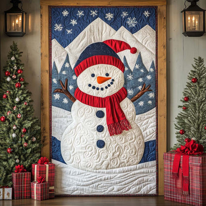 Snowman Mountain Quilted Door Cover NCU0TN28