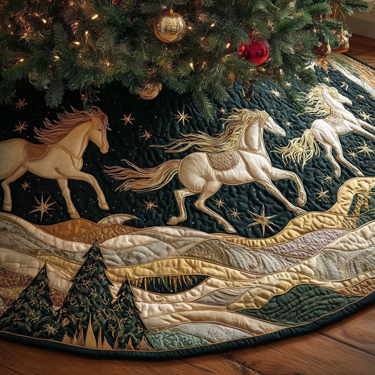 Starlit Noble Steeds Christmas Quilted Tree Skirt NCU0DH524